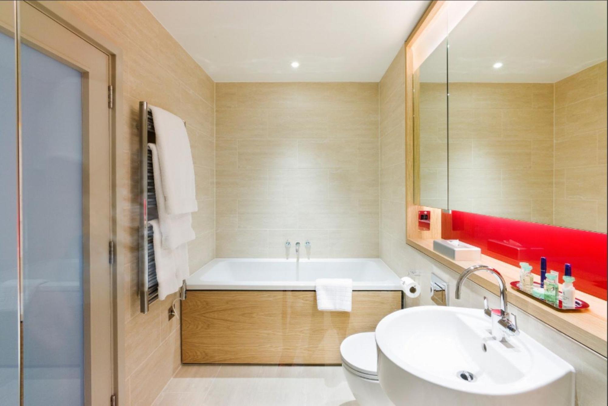 Juniorsuite med balkong og tilgang til Club-loungen